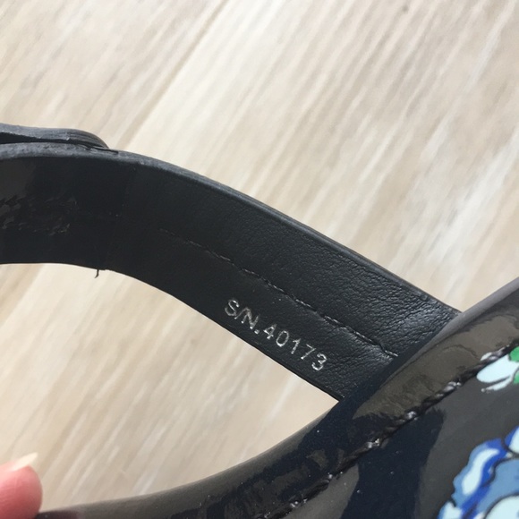 Tory Burch Miller Sandals Navy Tea Rose 🌹 - Picture 8 of 10